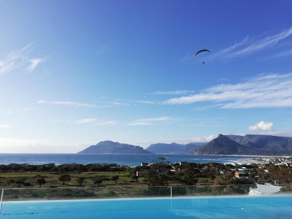 Mountain & Sea Apartments Kommetjie Exterior photo
