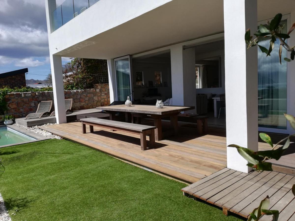 Mountain & Sea Apartments Kommetjie Exterior photo