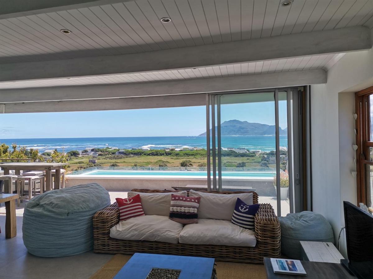 Mountain & Sea Apartments Kommetjie Exterior photo