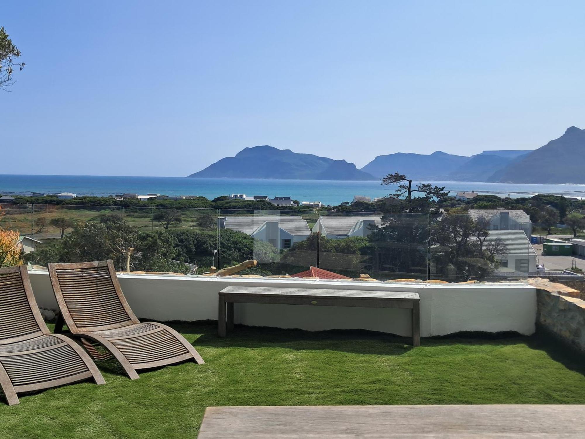 Mountain & Sea Apartments Kommetjie Exterior photo