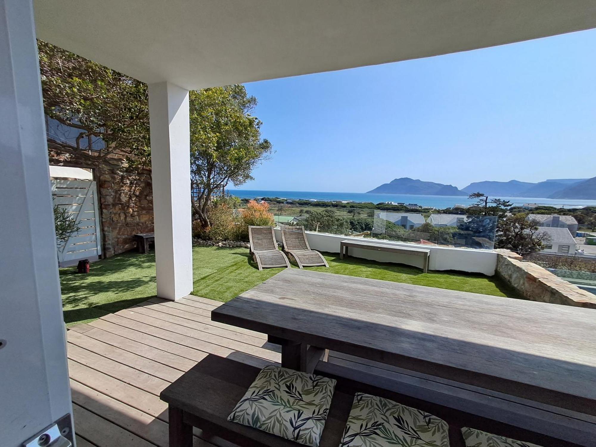 Mountain & Sea Apartments Kommetjie Exterior photo